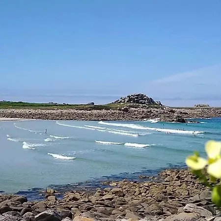 Les De Poulyot Holiday home *